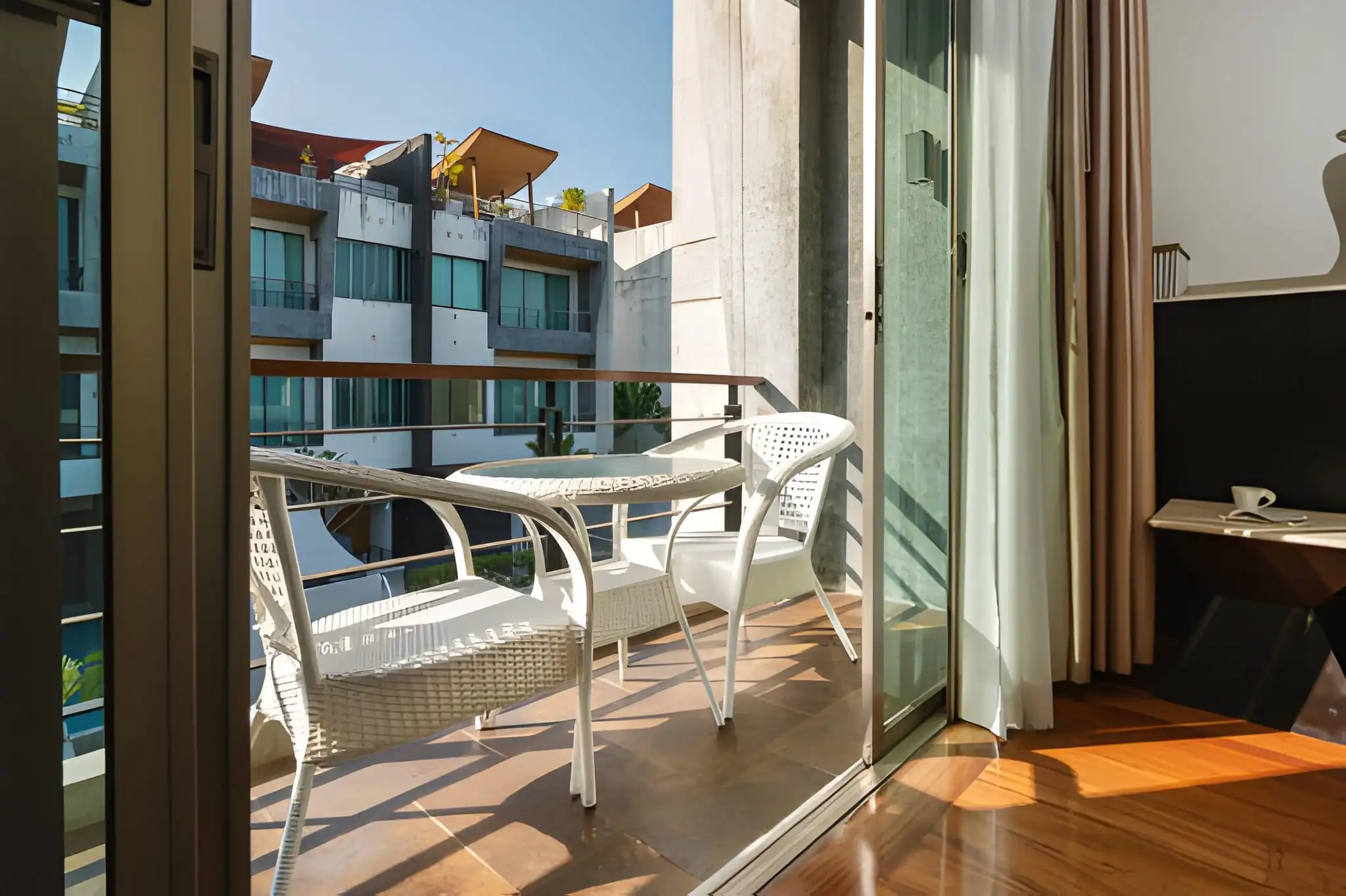 Before-and-after balcony cleaning